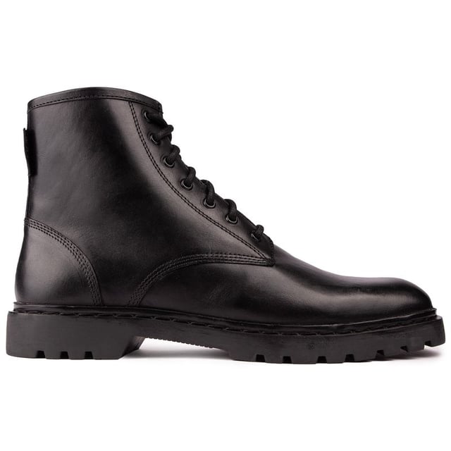 Twist lace boots store
