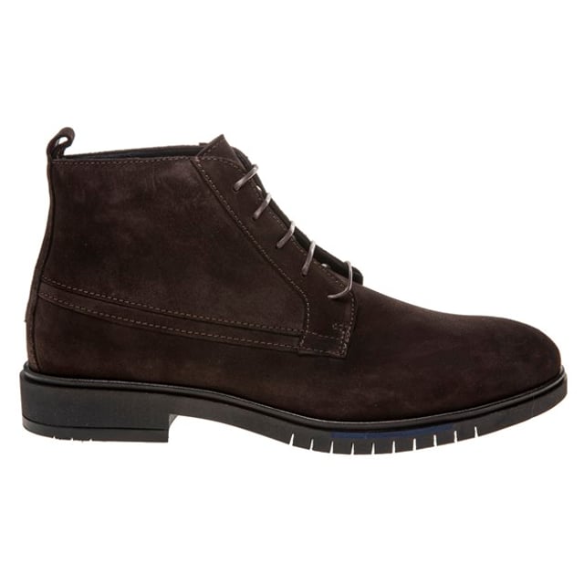 Tommy Hilfiger Flexible Dressy Suede Chukka Boots