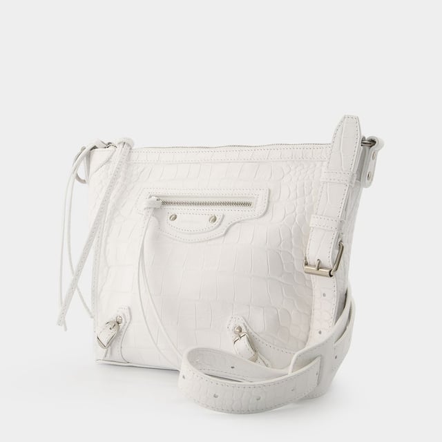 Iconic handbags to hotsell own