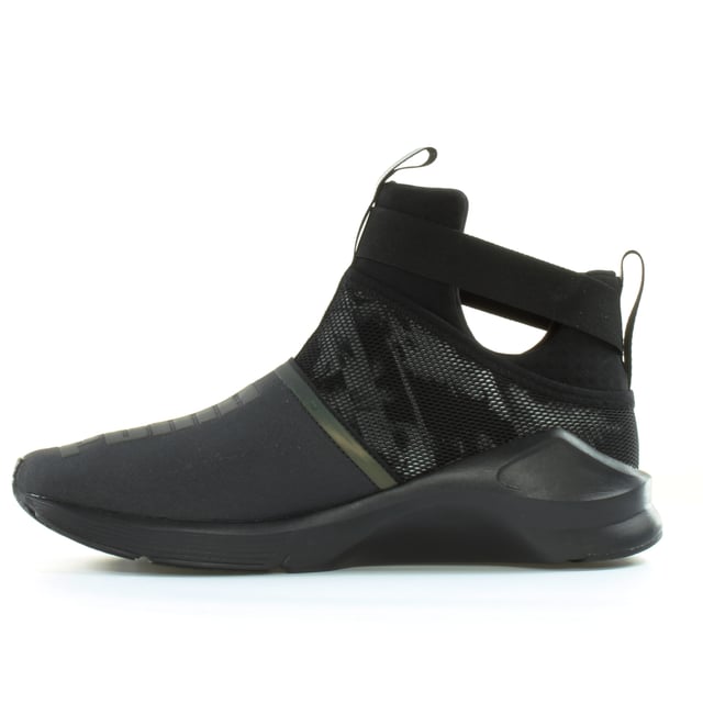 Puma fierce top strap swan black